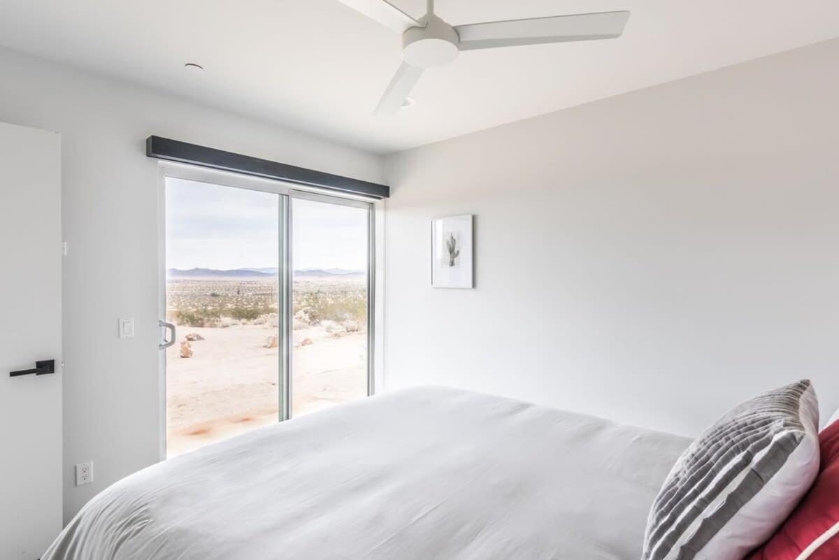 Вилла Solis Joshua Tree Urban Design Casita And Cowboy Pool Экстерьер фото