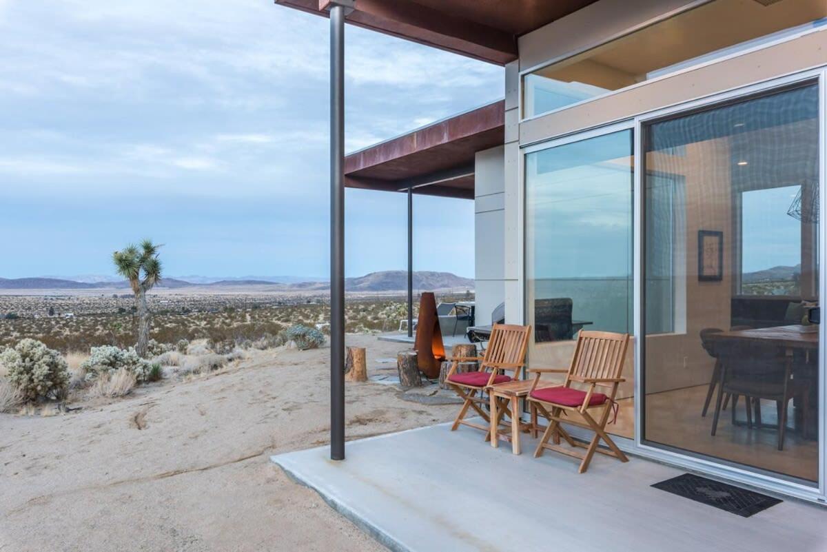 Вилла Solis Joshua Tree Urban Design Casita And Cowboy Pool Экстерьер фото