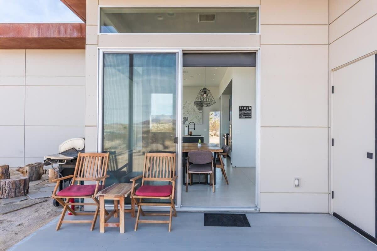 Вилла Solis Joshua Tree Urban Design Casita And Cowboy Pool Экстерьер фото