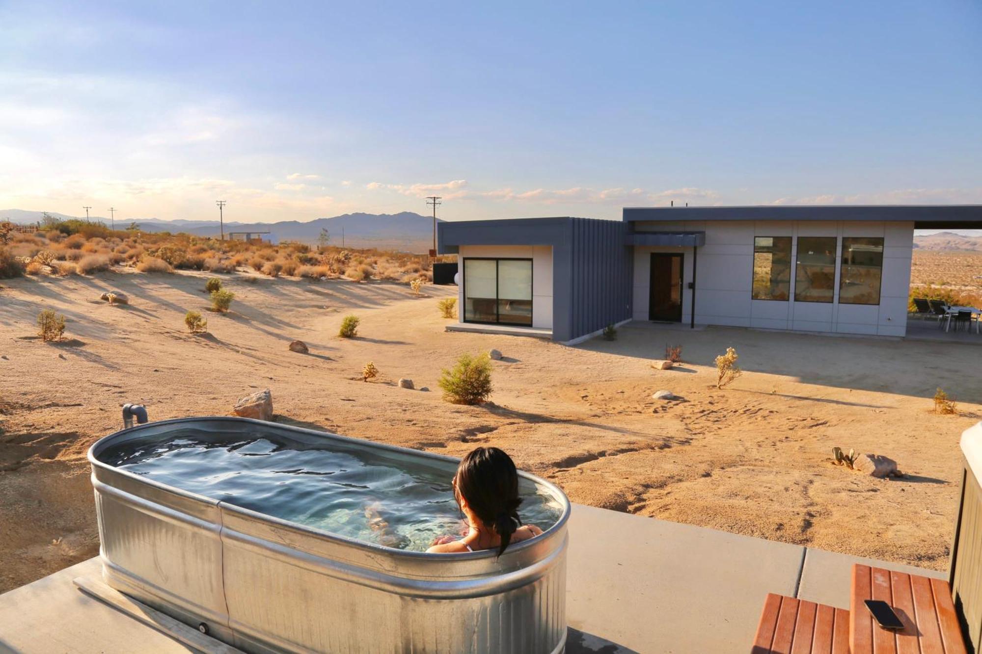 Вилла Solis Joshua Tree Urban Design Casita And Cowboy Pool Экстерьер фото